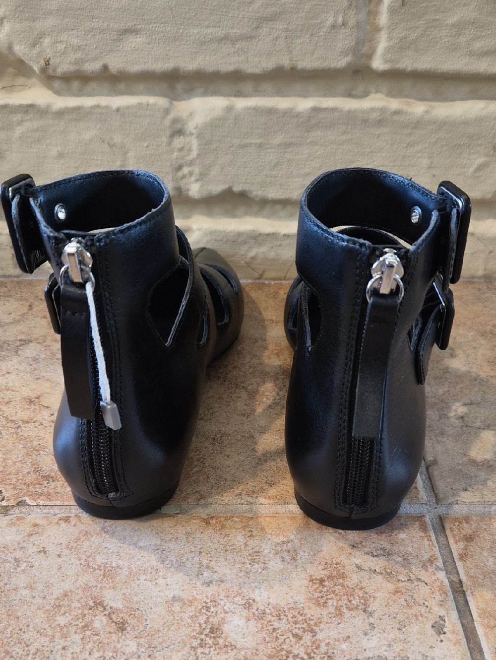 Ash Black Leather Flats. Made In Italy. - Picture 4 of 11